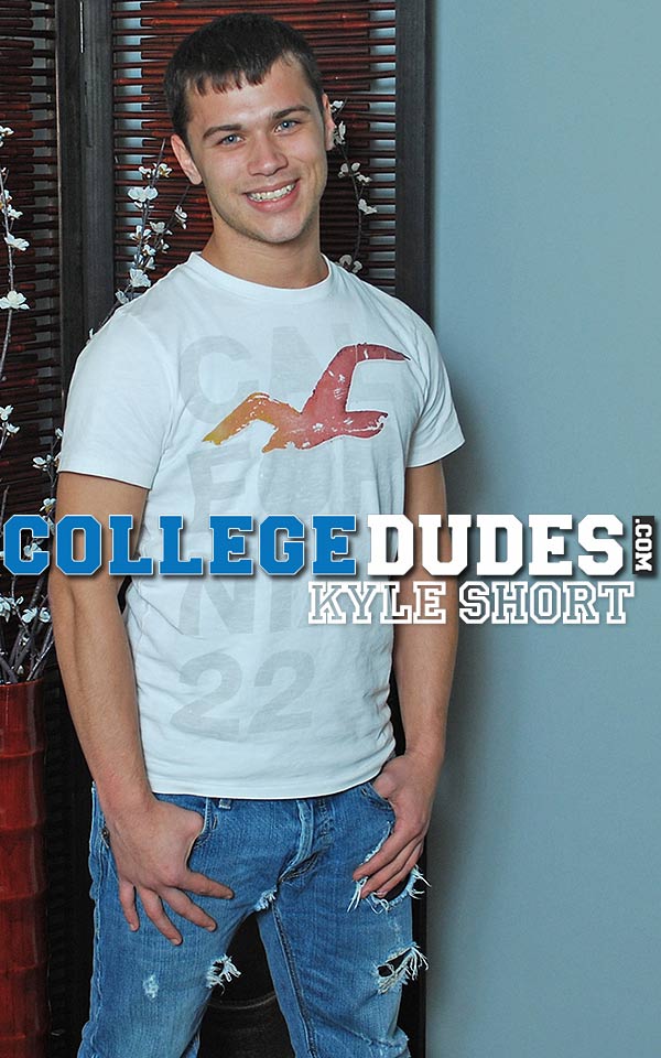 Kyle Short (Busts A Nut) at CollegeDudes.com