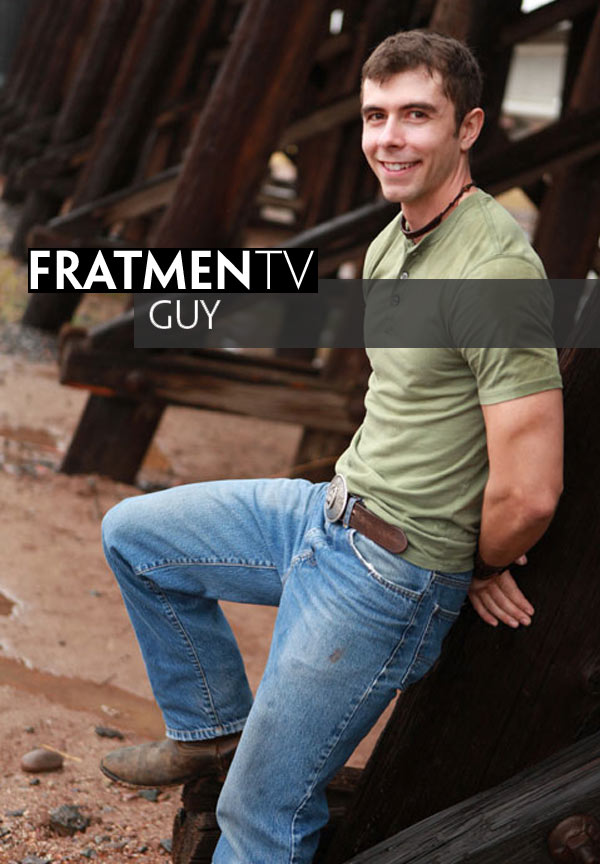 Guy at Fratmen.tv