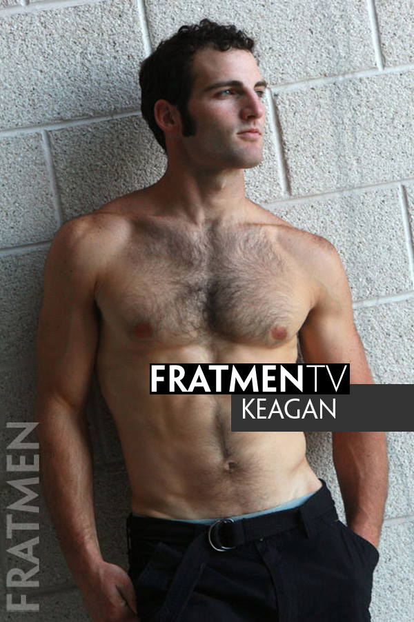 Keagan (Up-Close) at Fratmen.tv