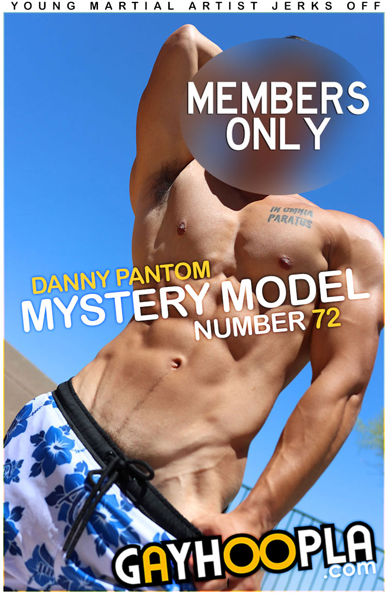 Danny Pantom [Mystery Model #72] at GayHoopla