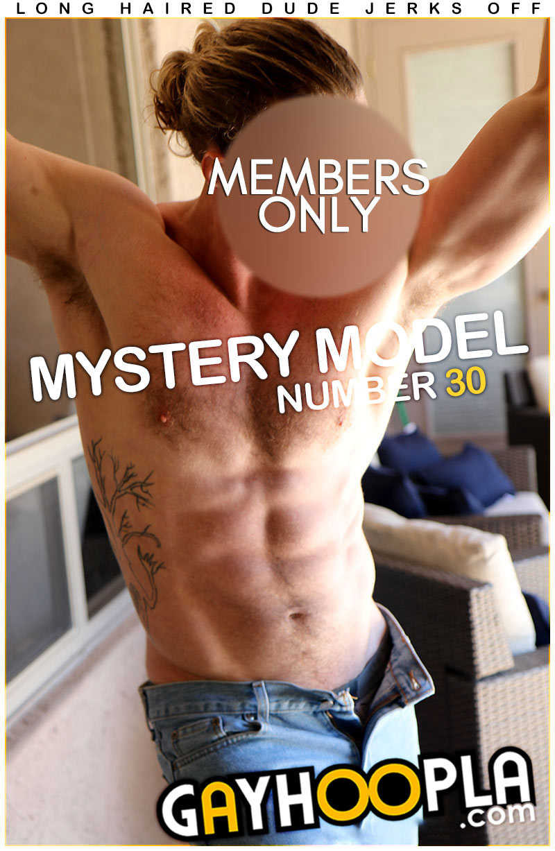 Mystery Model #30 at GayHoopla