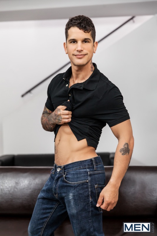 Charmed (Philip Zyos Fucks Pierre Fitch) at Gods Of Men