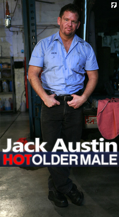 Jack Austin at HotOlderMale