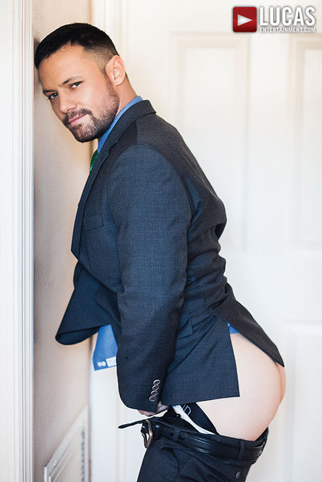 Sergeant Miles Barebacks Xavier Jacobs in 'Scruff In Suits' at LucasEntertainment