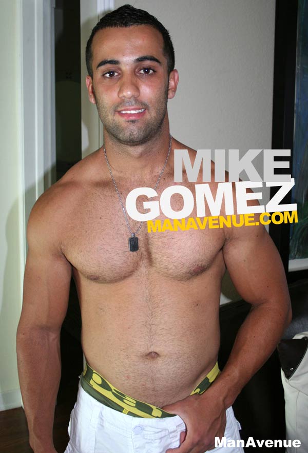 Mike Gomez at ManAvenue
