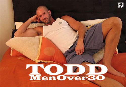 Todd Maxwell at MenOver30