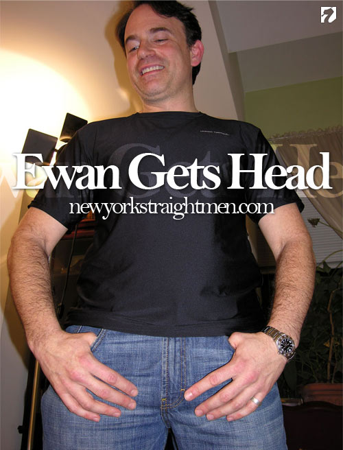 Ewan Gets Head at New York Straight Men