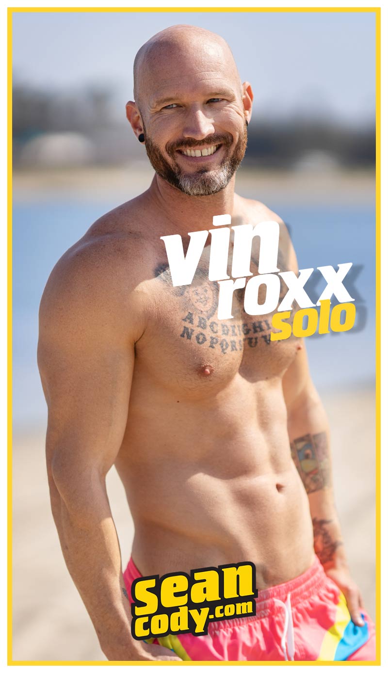 Vin Roxx [Solo] at SeanCody