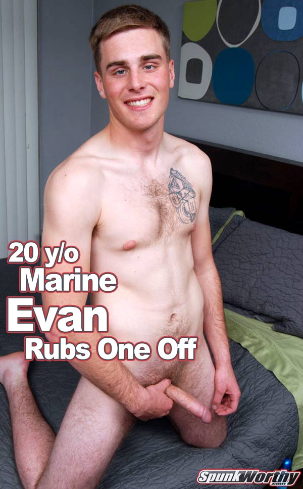 Evan Rubs One Off at SpunkWorthy.com